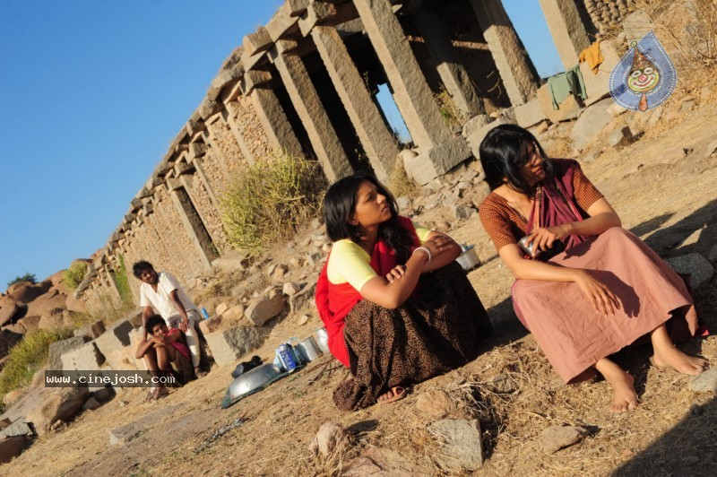 Virodhi Movie New Stills - 54 / 97 photos