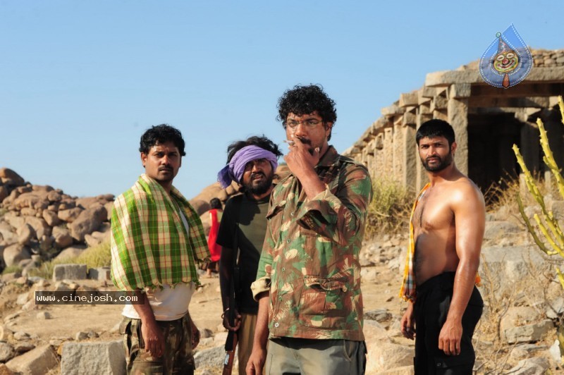 Virodhi Movie New Stills - 82 / 97 photos