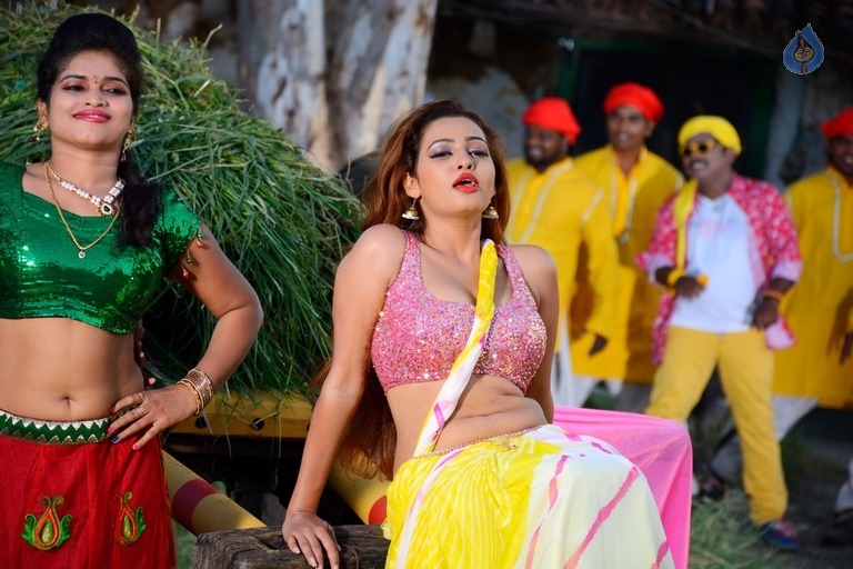 Virus Movie New Photos - 18 / 19 photos