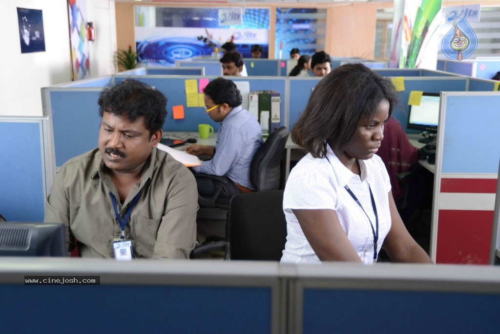 Weekend Love Movie New Stills - 26 / 31 photos