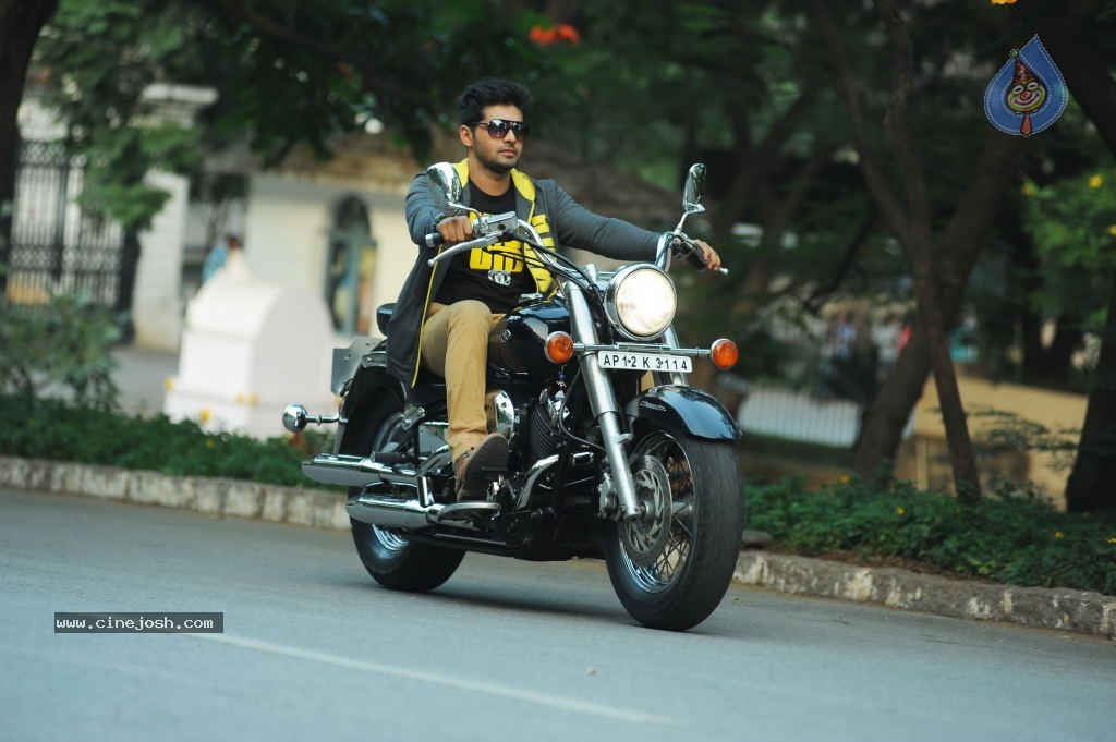 Weekend Love New Photos - 41 / 45 photos