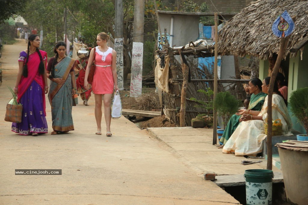 Welcome Obama Movie Hot Stills - 19 / 83 photos