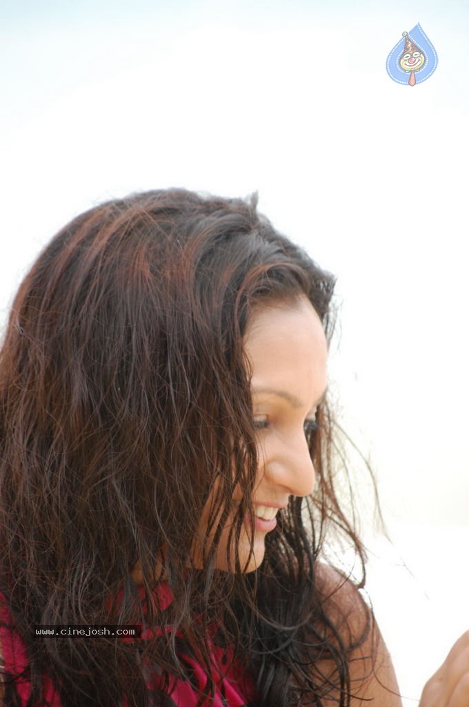 What Happen 6 to 6 Movie Stills - 2 / 82 photos