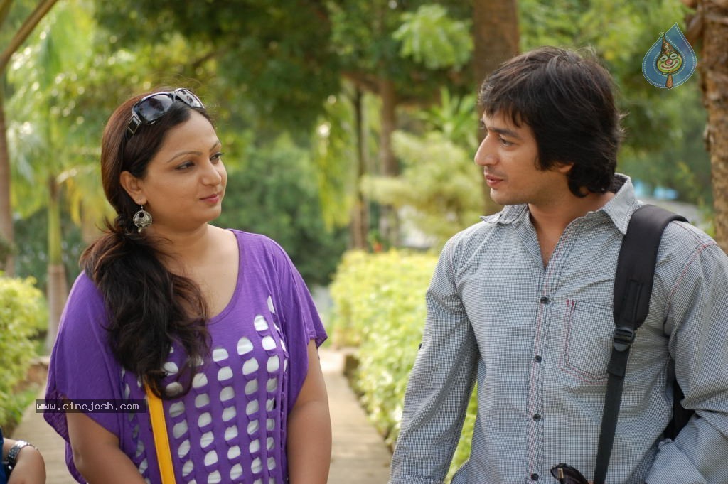 What Happen 6 to 6 Movie Stills - 32 / 82 photos