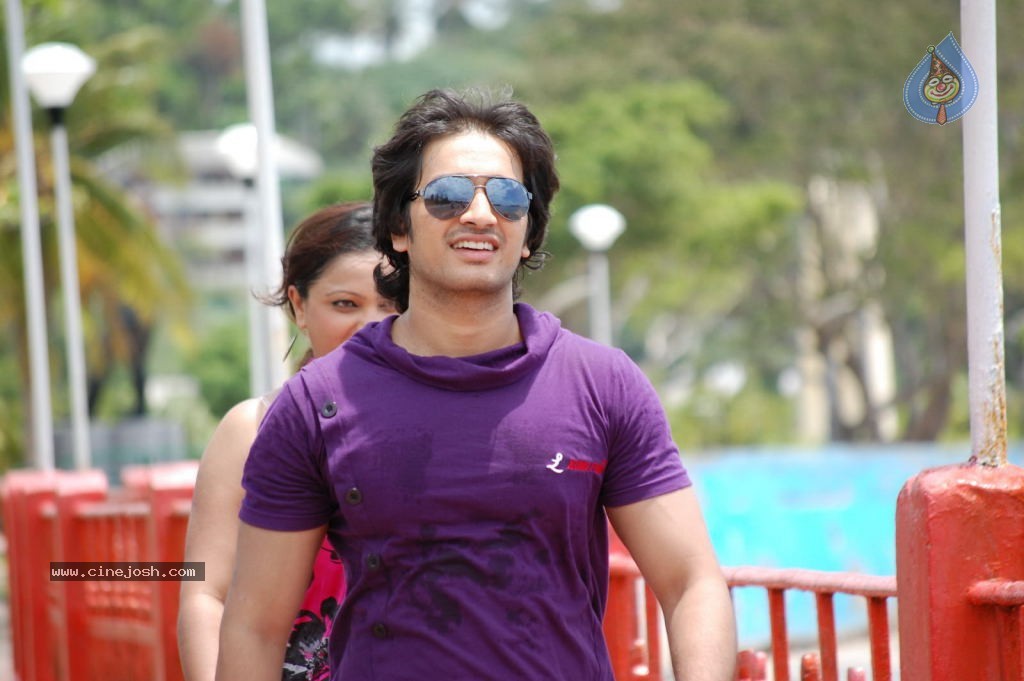 What Happen 6 to 6 Movie Stills - 55 / 82 photos