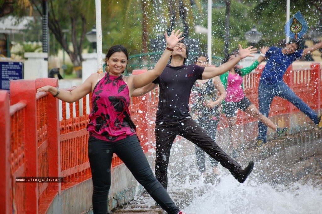 What Happen 6 to 6 Movie Stills - 61 / 82 photos