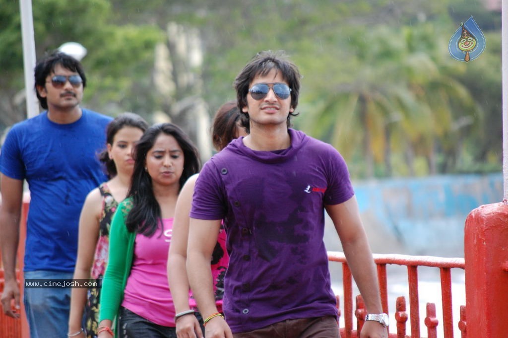 What Happen 6 to 6 Movie Stills - 62 / 82 photos