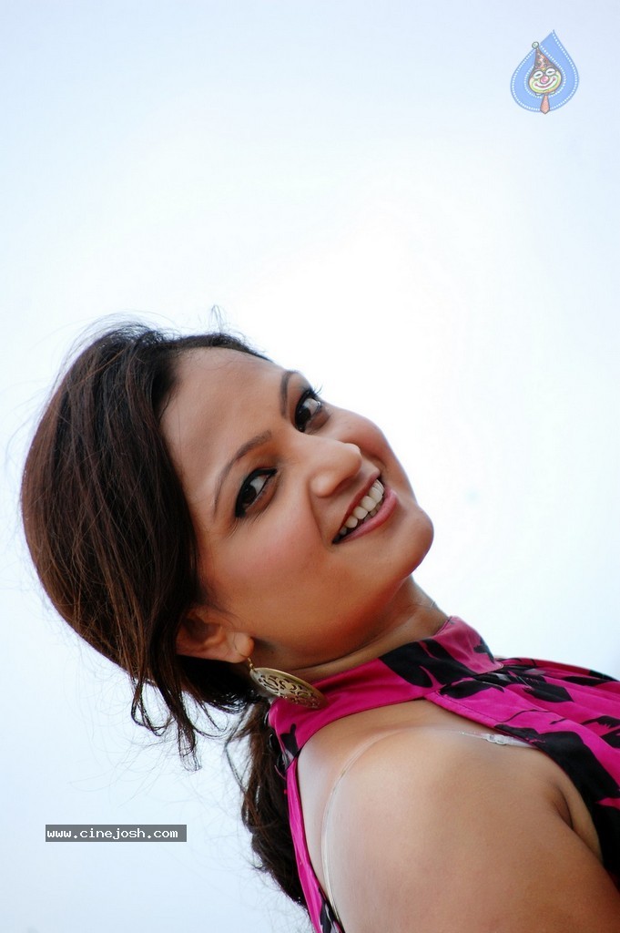 What Happen 6 to 6 Movie Stills - 23 / 29 photos