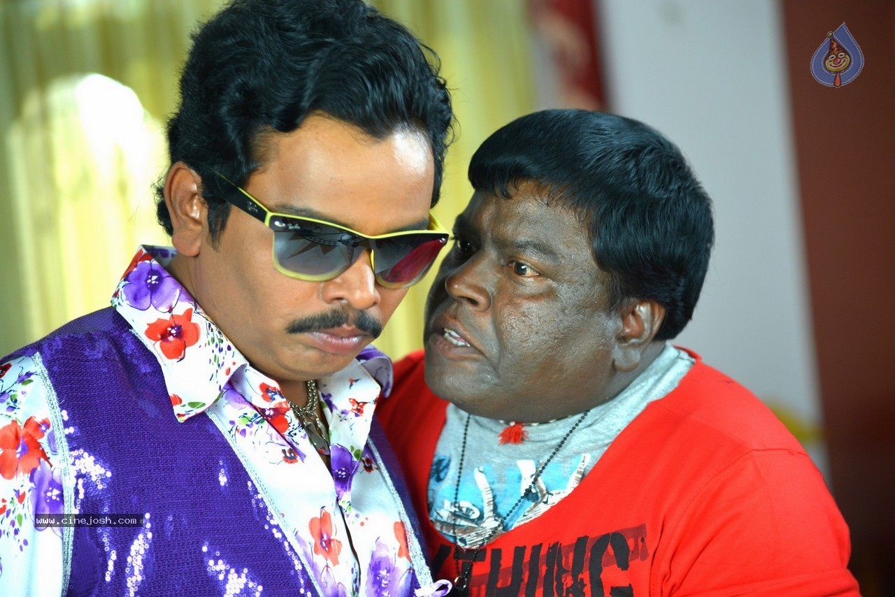 Where is Vidyabalan Gallery - 1 / 30 photos