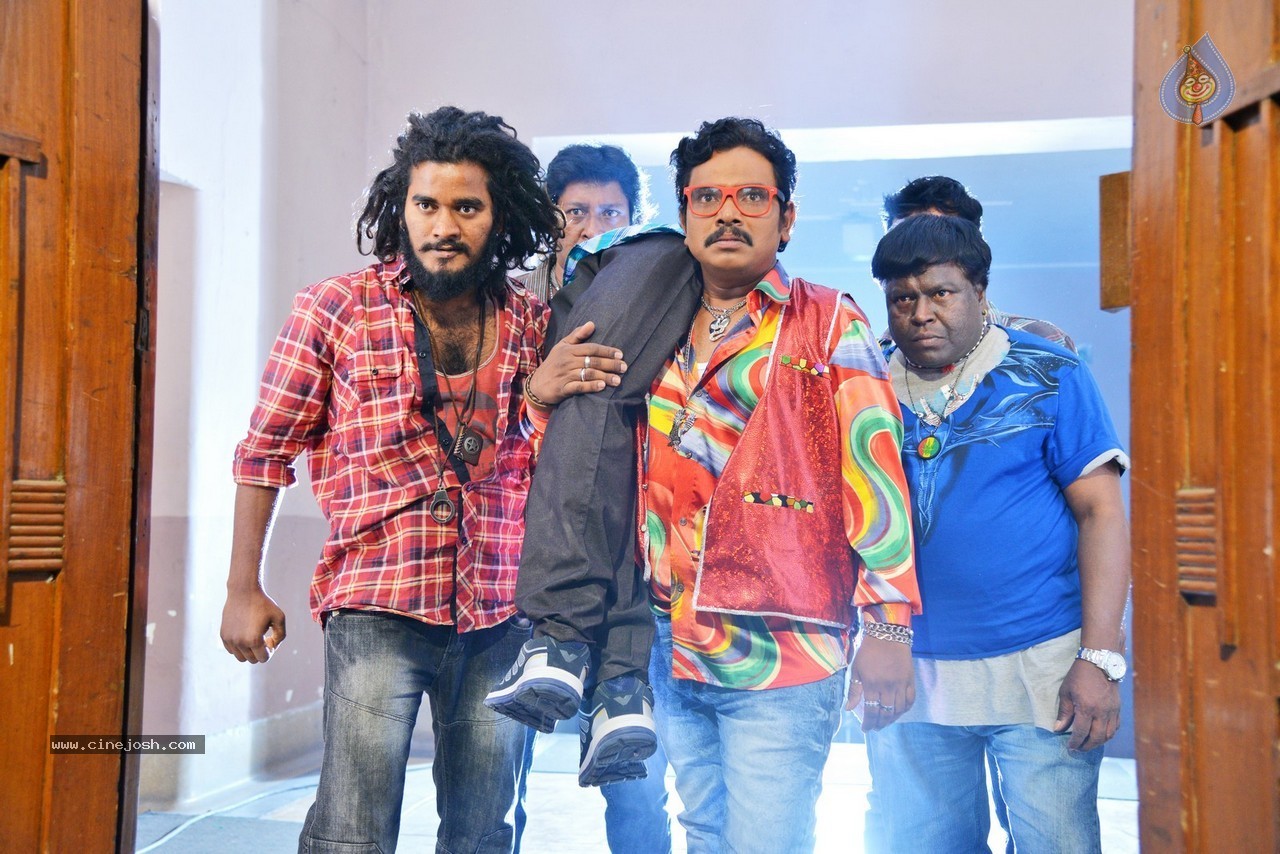 Where is Vidyabalan Gallery - 13 / 30 photos