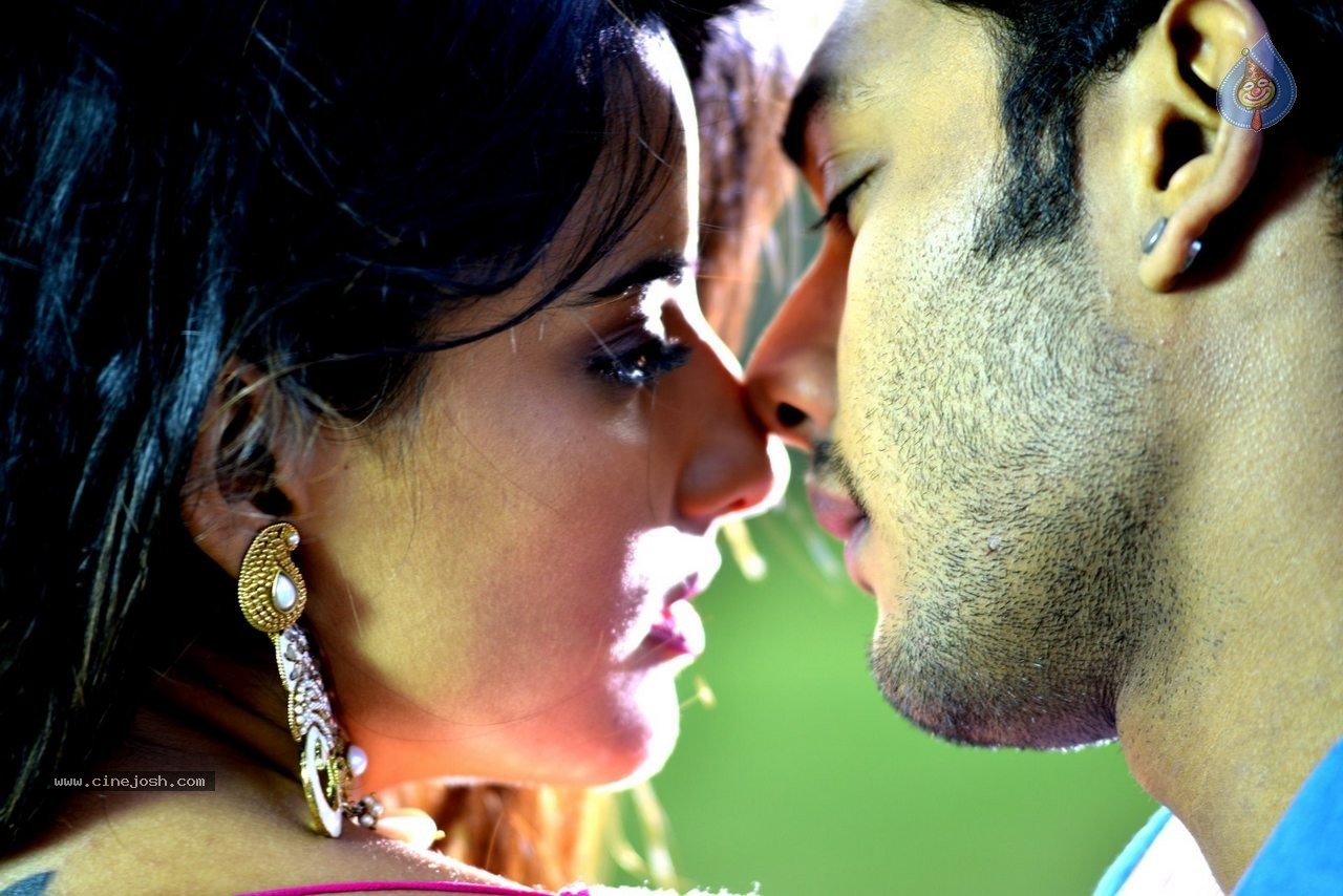 Where is Vidyabalan Movie Gallery - 57 / 109 photos