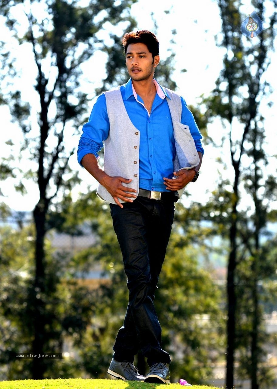 Where is Vidyabalan Movie Gallery - 68 / 109 photos