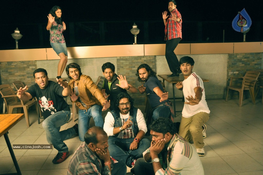 Win Movie Stills - 5 / 20 photos