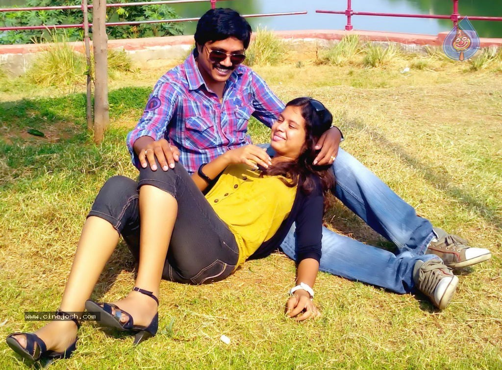 X Girl Friend Stills n Walls - 13 / 76 photos