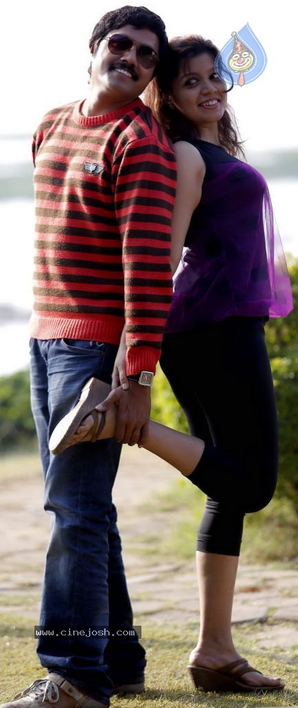 X Girl Friend Stills n Walls - 22 / 76 photos