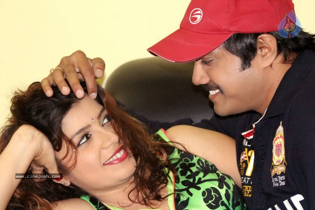 X Girl Friend Stills n Walls - 34 / 76 photos