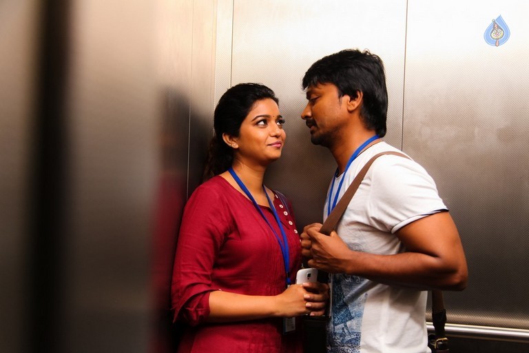 Yaakkai Tamil Movie Photos - 28 / 63 photos