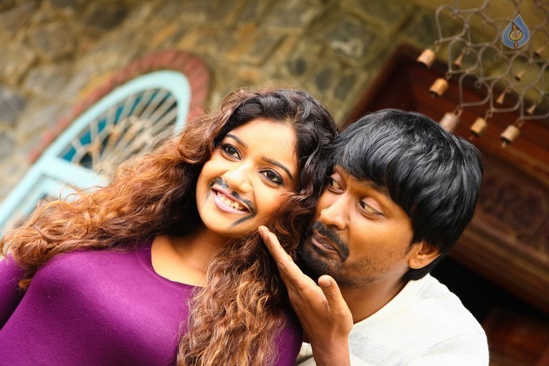 Yaakkai Tamil Movie Photos - 53 / 63 photos