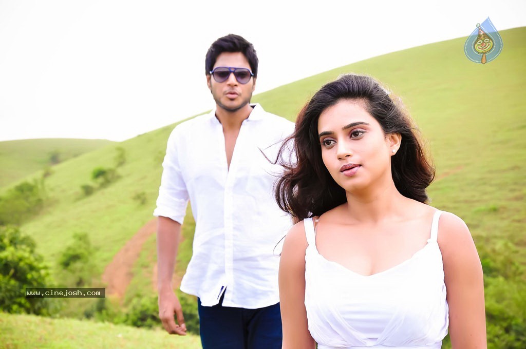Yaaruda Mahesh Tamil Movie Stills - 2 / 11 photos