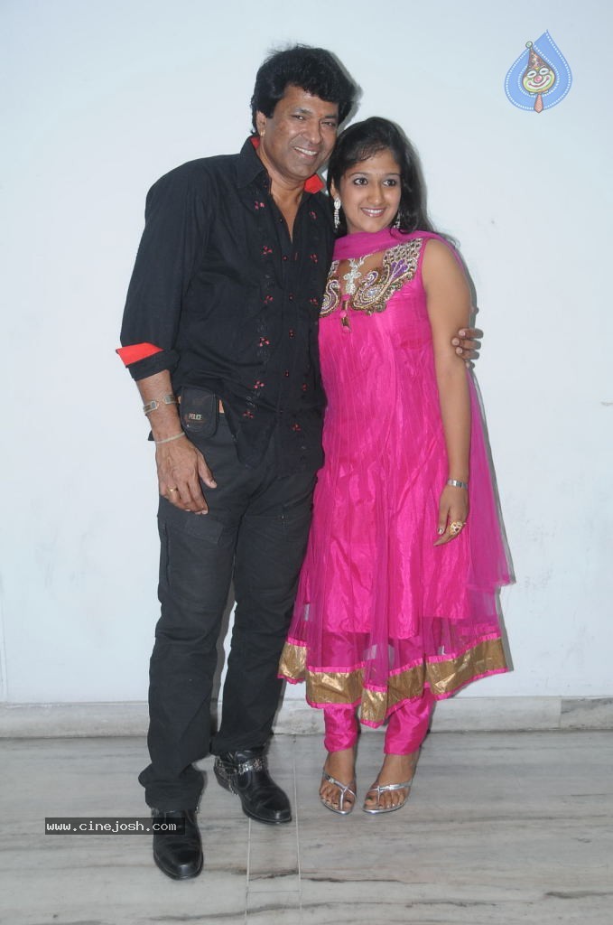 Yadartha Prema Katha Movie Stills - 28 / 29 photos