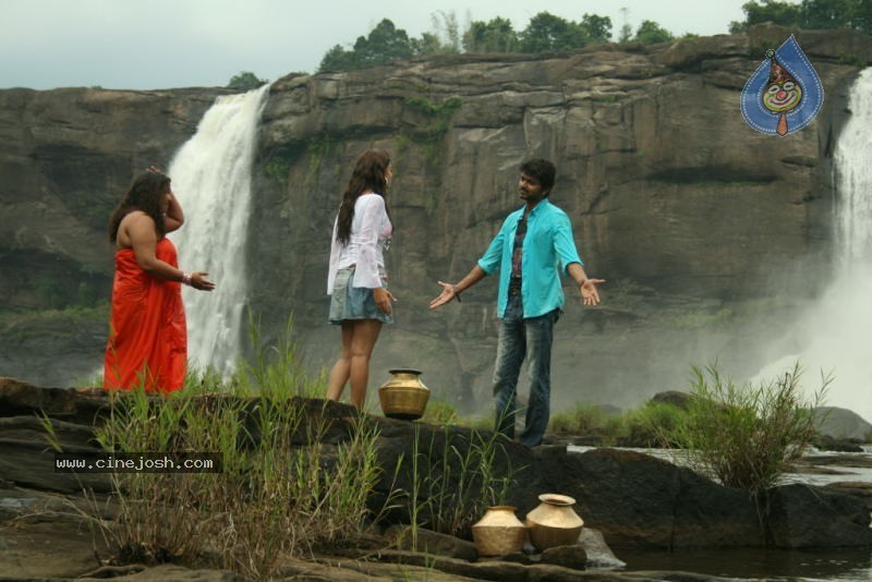 Yama Kantri Movie New Stills - 19 / 99 photos