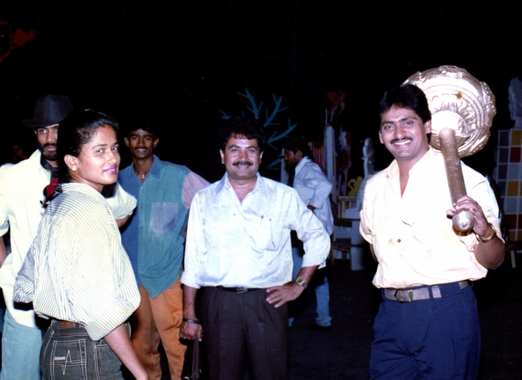 Yamaleela Old Movie Photos - 8 / 12 photos