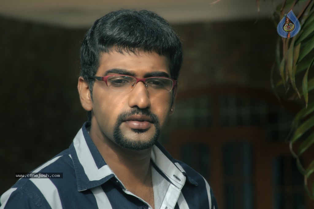 Yamini Chandrasekhar Movie New Stills - 6 / 60 photos