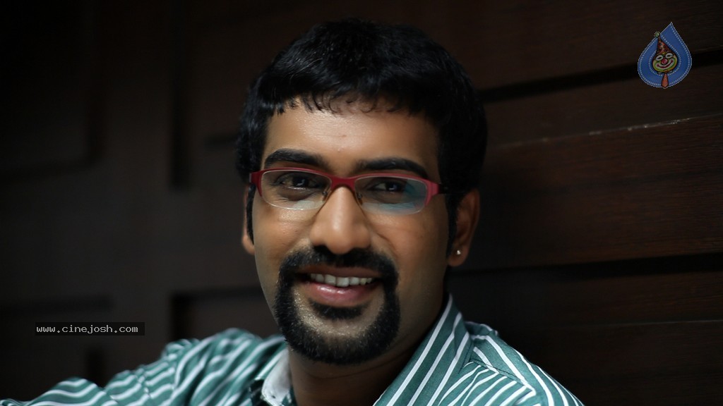 Yamini Chandrasekhar Movie Stills - 26 / 97 photos