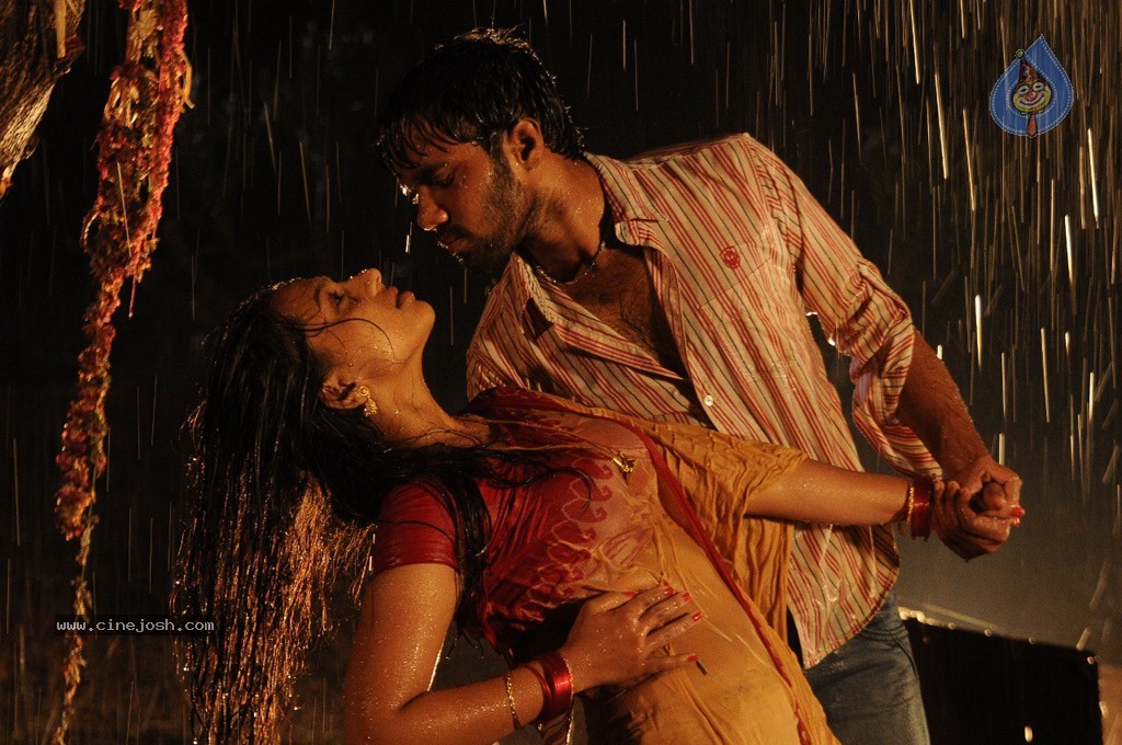 Yamuna Tamil Movie Stills - 69 / 75 photos