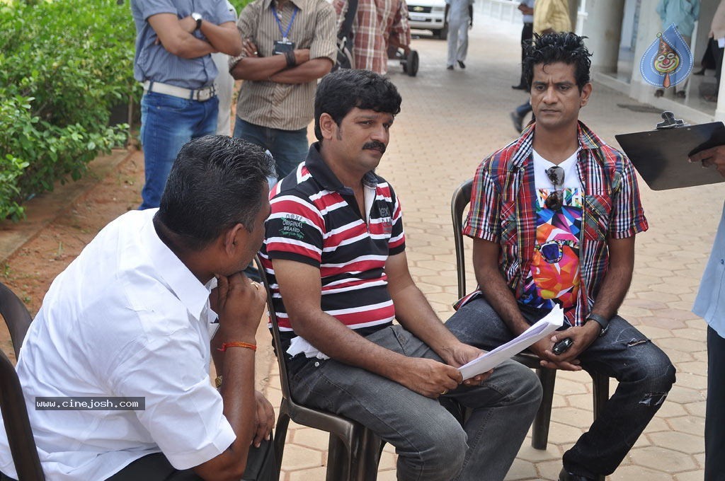 Yamuna Tamil Movie Stills - 3 / 79 photos