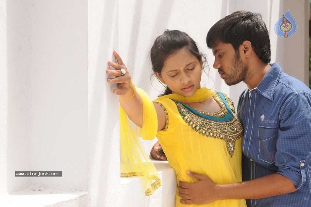 Yamuna Tamil Movie Stills - 20 / 79 photos