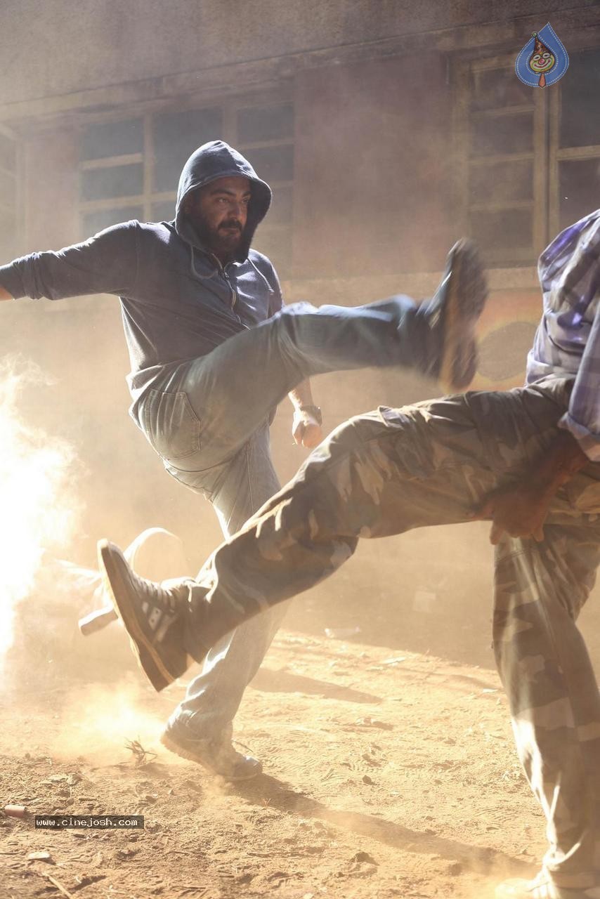 Yenthavaadu Gaani Movie Stills - 49 / 74 photos