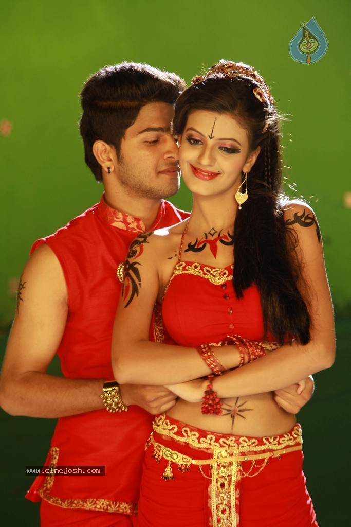 Yevariki Yevaru Stills n Walls - 2 / 40 photos