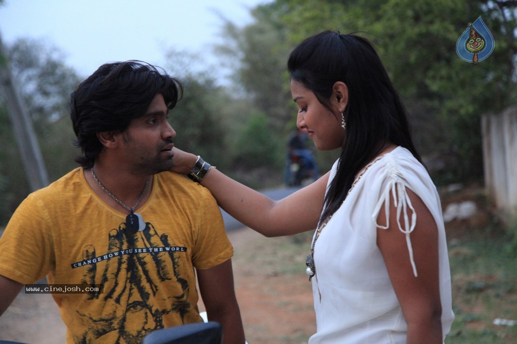 Yevariki Yevaru Stills n Walls - 40 / 40 photos