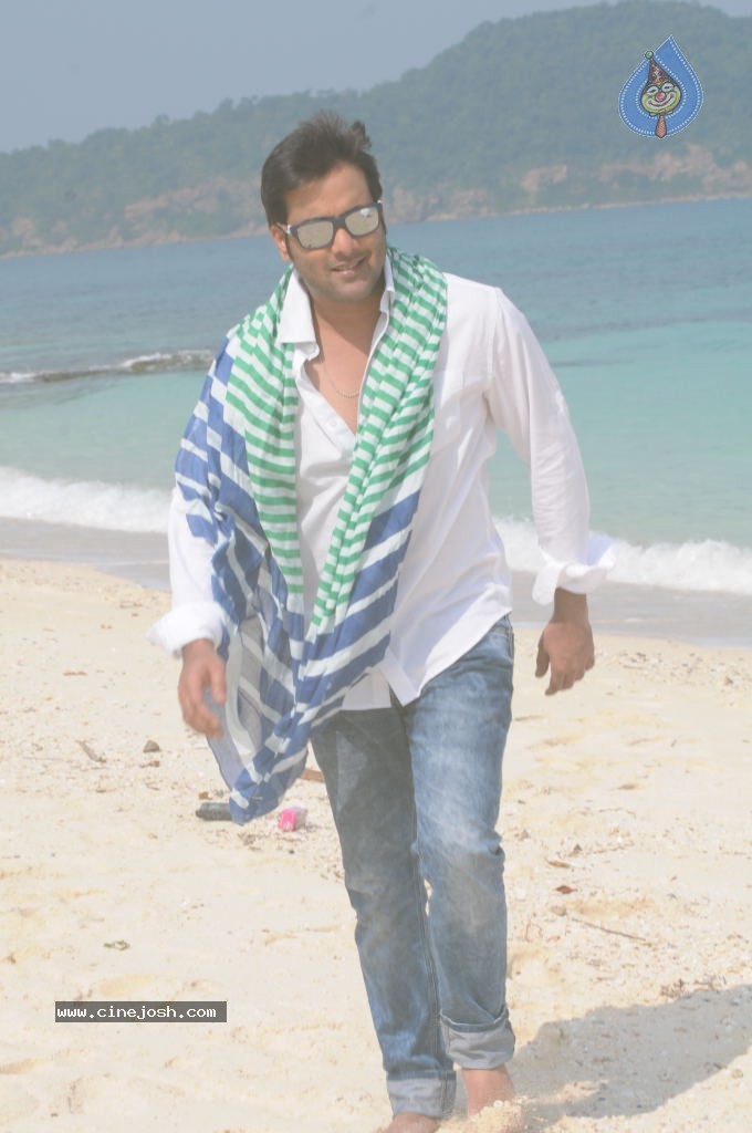 Yuddam Movie Latest Stills - 112 / 152 photos