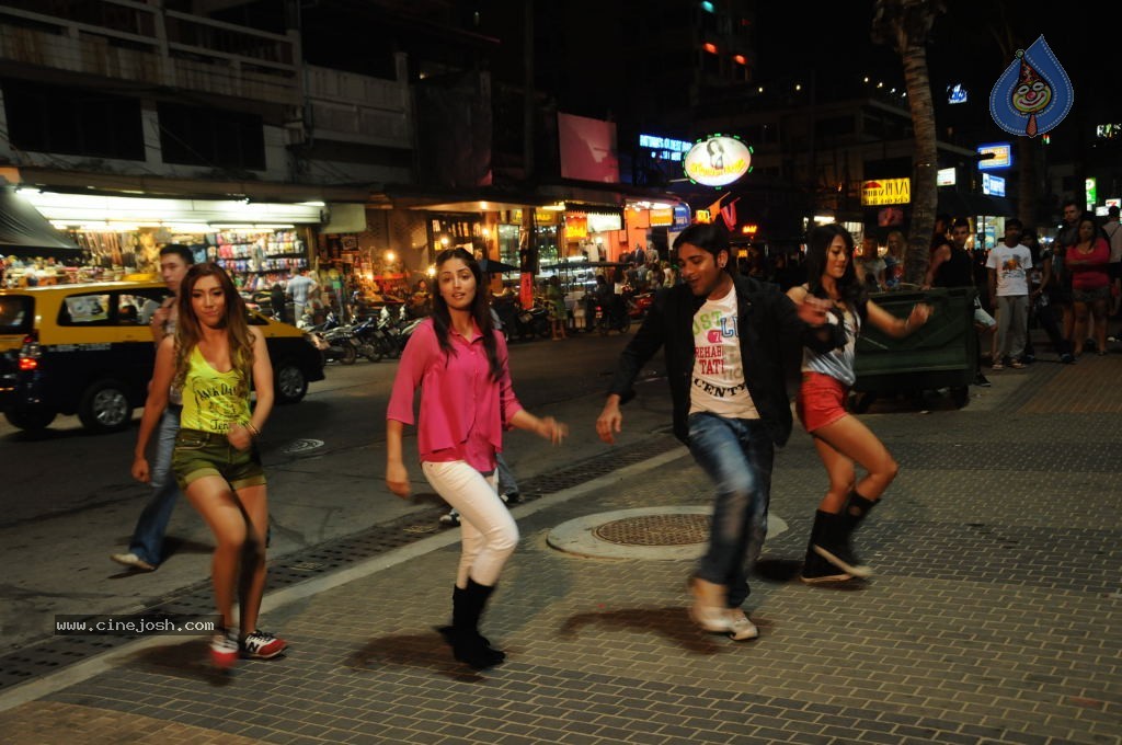 Yuddam Movie Latest Stills - 128 / 152 photos