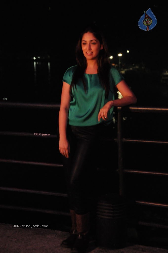 Yuddam Movie Latest Stills - 144 / 152 photos