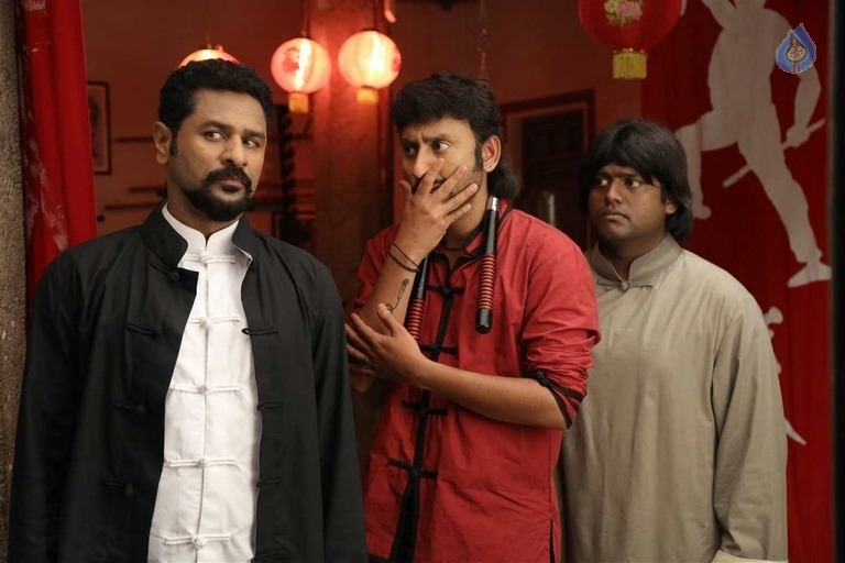 Yung Mung Sung Tamil Movie Stills - 21 / 26 photos