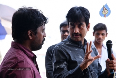 4 Letters Movie Posters And Working Stills - 10 of 15