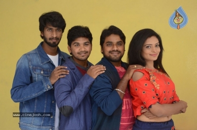 Aakali Poratam Movie Stills And Wallpapers - 7 of 9