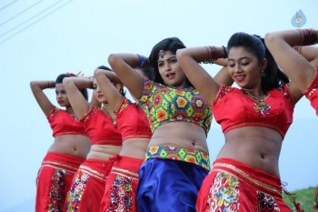 Adra Machan Visilu Tamil Film Photos - 38 of 41