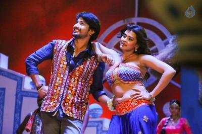 Andhhagadu Movie Working Stills - 5 of 8