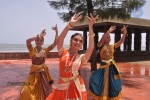 Arundhati Vettai Tamil Movie Stills - 27 of 48