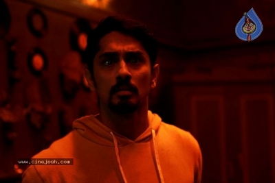 Aval Tamil Movie Stills - 3 of 13