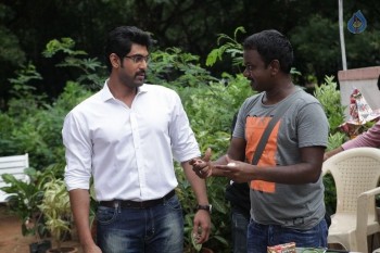 Bangalore Naatkal Photos and Posters - 26 of 84