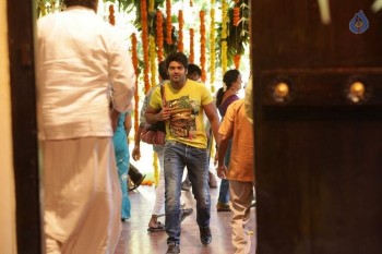 Bangalore Naatkal Photos and Posters - 34 of 84