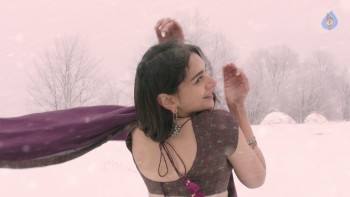 Cheliyaa Movie New Photos - 12 of 19