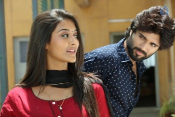  Dwaraka Movie Photos - 13 of 14