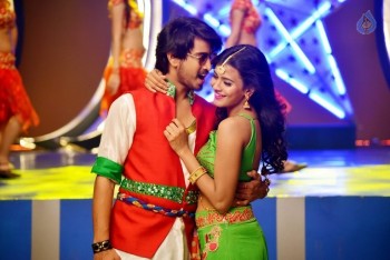 Eedo Rakam Aado Rakam Photos and Posters - 5 of 17