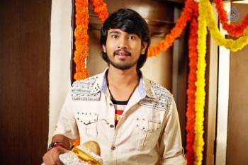 Eedo Rakam Aado Rakam Photos and Posters - 7 of 17